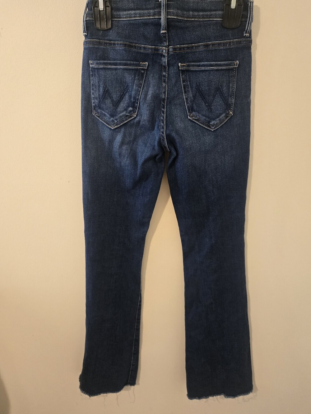 MOTHER The Weekender Fray Jeans Women's 25 Sweet and Sassy Bootcut Raw Hem 30" - Picture 4 of 9